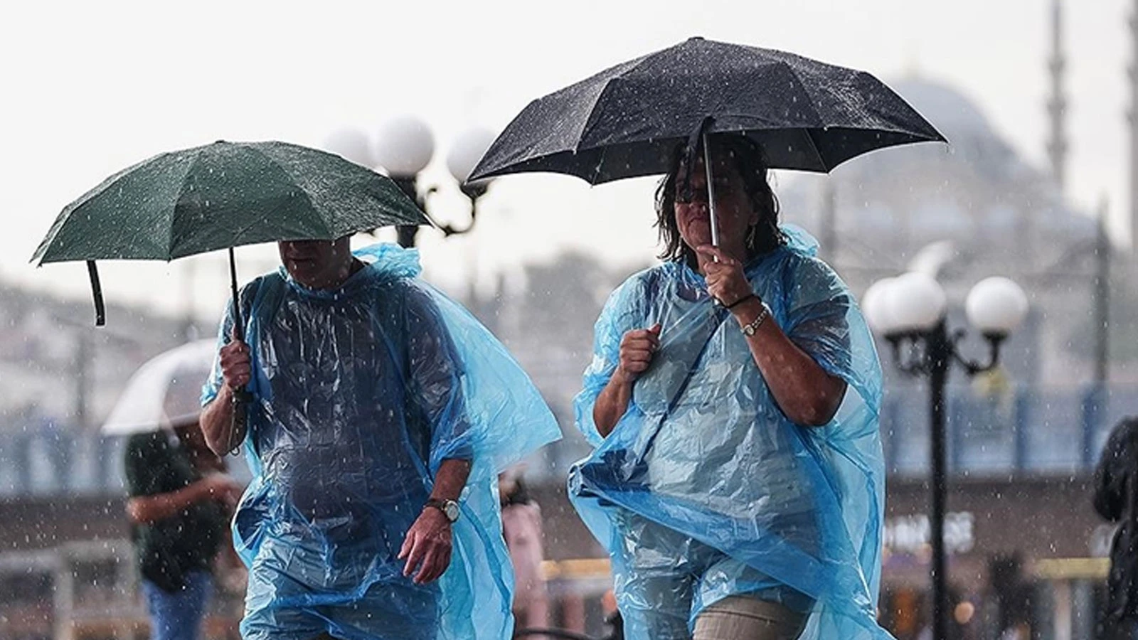 Meteoroloji birçok il için sarı alarm verdi: Sel ve taşkınlara dikkat!