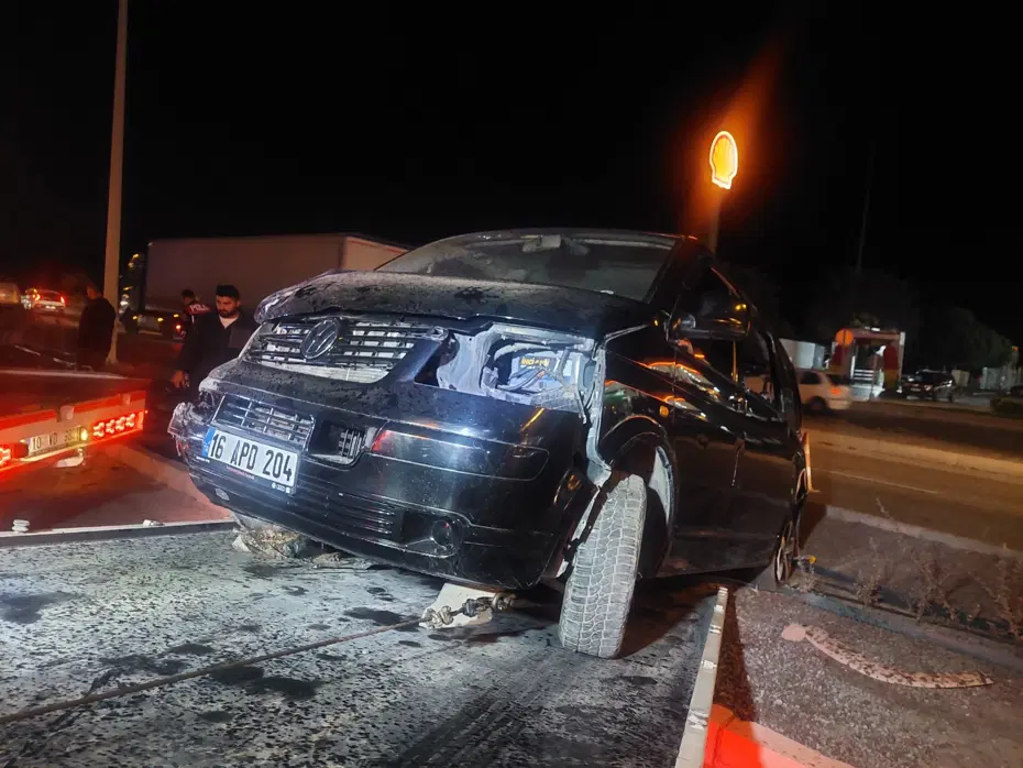 Balıkesir’de 6 araç zincirleme kazaya karıştı