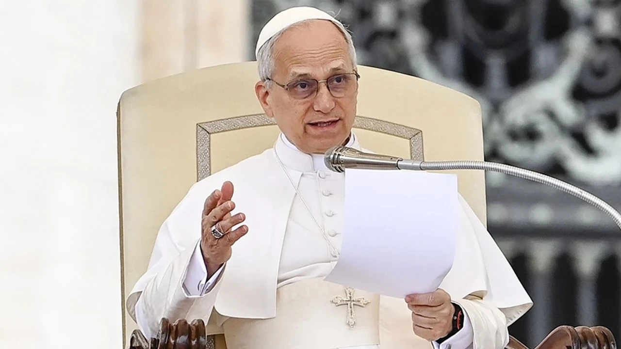 Papa, Gazzeli çocuklar için 5 bin doz antibiyotik gönderiyor