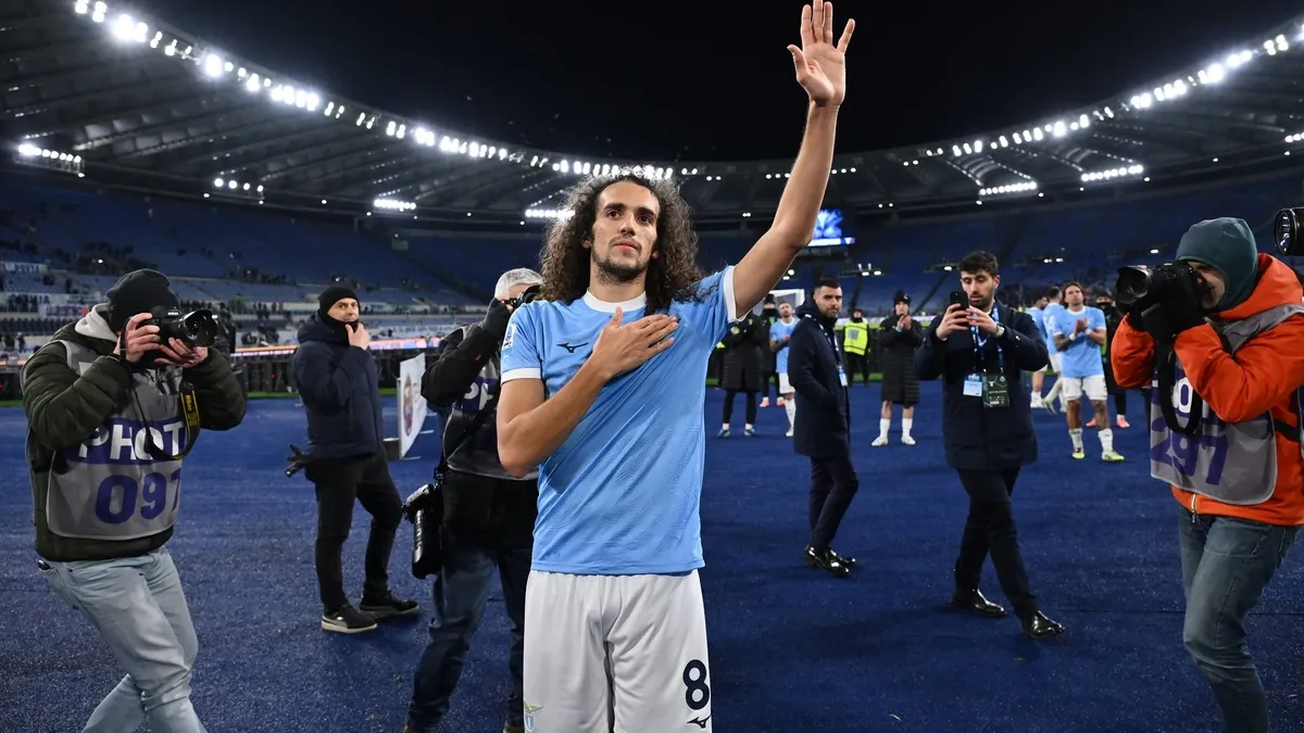 Guendouzi Lazio taraftarına veda etti!