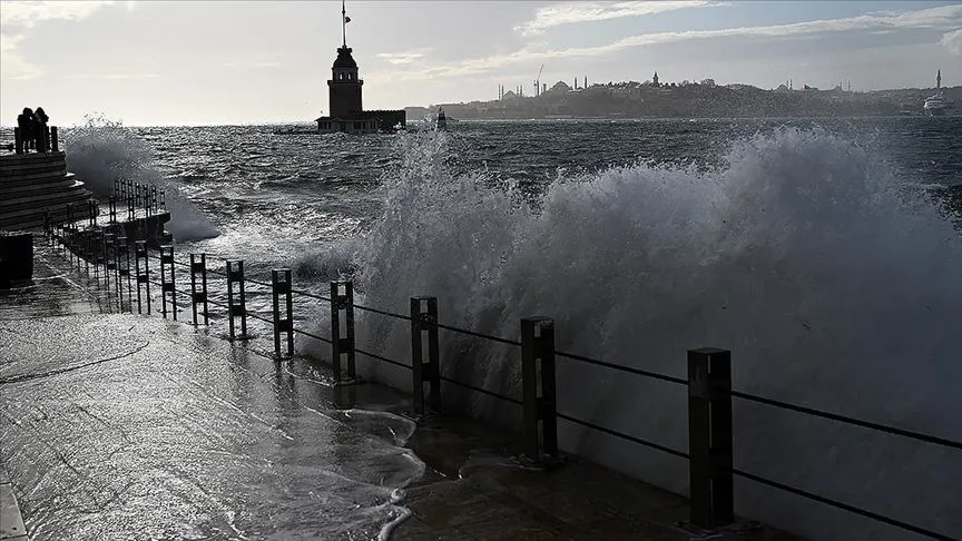 Meteorolojiden denizlerde fırtına uyarısı