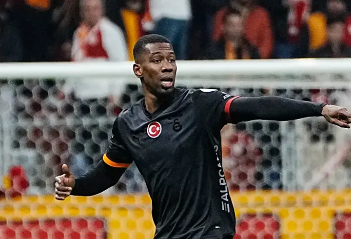 Galatasaray'da bir ayrılık daha! Cuesta'dan ilk açıklama...