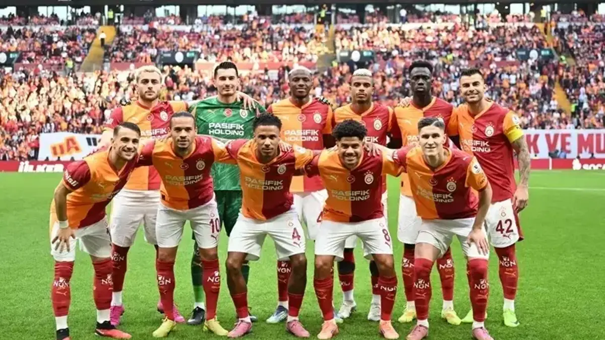 Lılle Galatasaray Maçı Ertelendi Mi? Şampiyonlar Ligi Lille Galatasaray Maçı Ertelenecek Mi? Fransa'daki Olaylar Nedeniyle Gözler Galatasaray'da