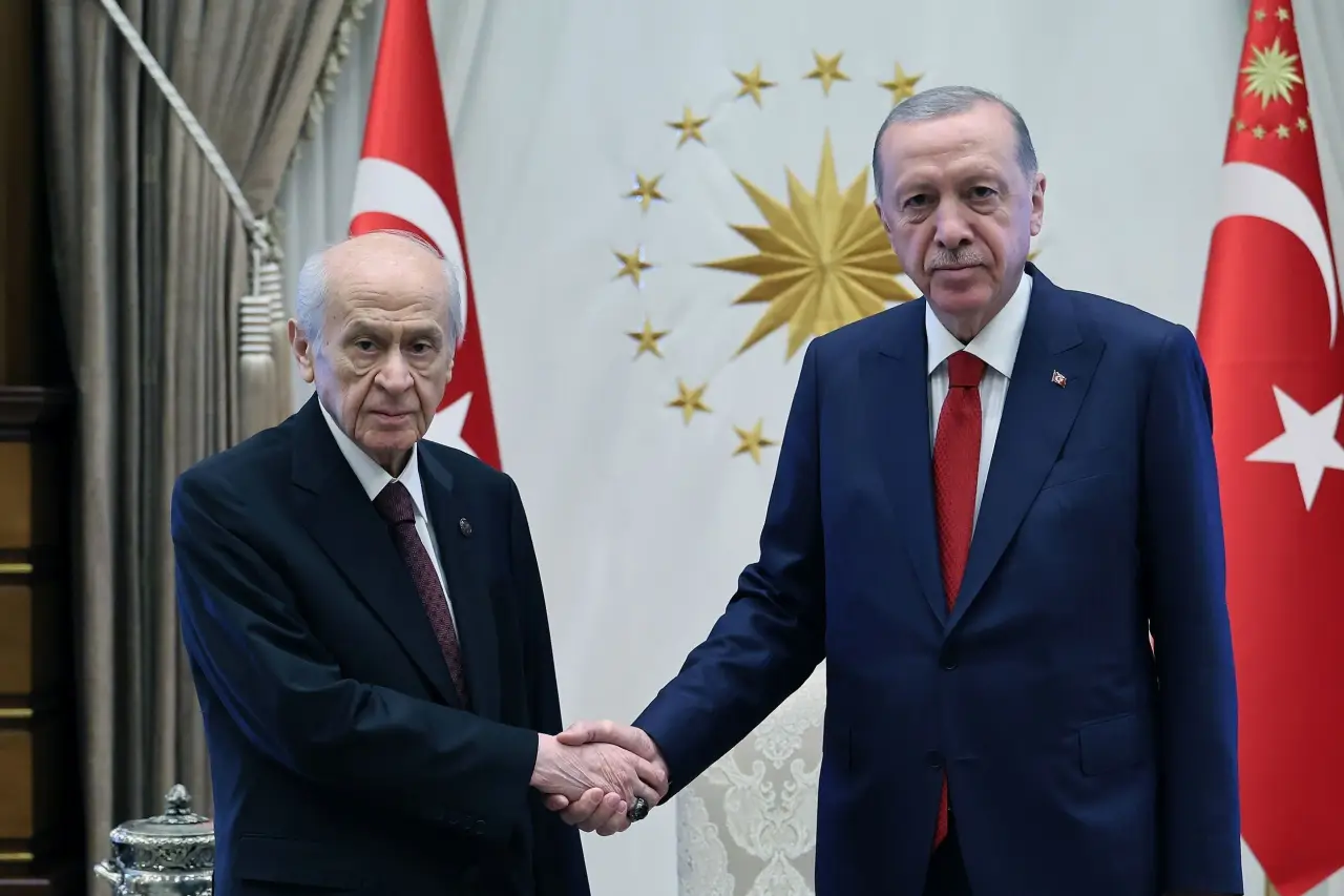 İletişim Başkanı Burhanettin Duran Duyurdu: Erdoğan Ve Bahçeli Beştepe’de Bir Araya Geliyor