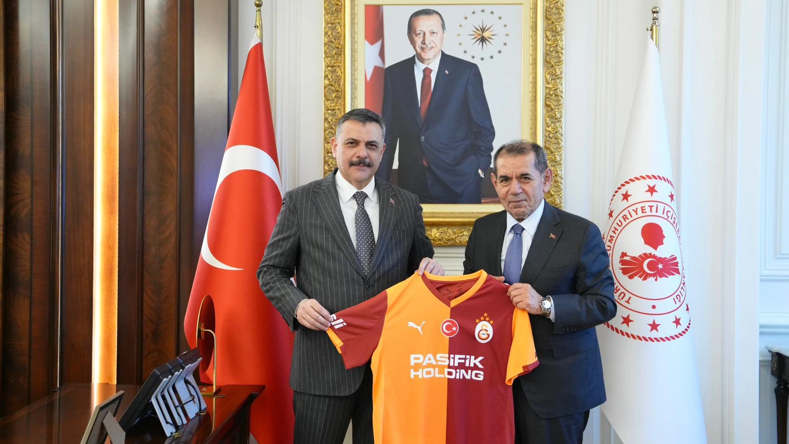 Dursun Özbek'ten İçişleri Bakanı Mustafa Çiftçi'ye ziyaret