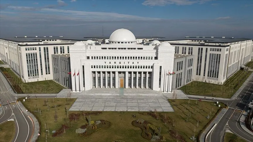 Yargıtay, husumetlisinin ziline basıp kaçan kişinin cezasını onadı