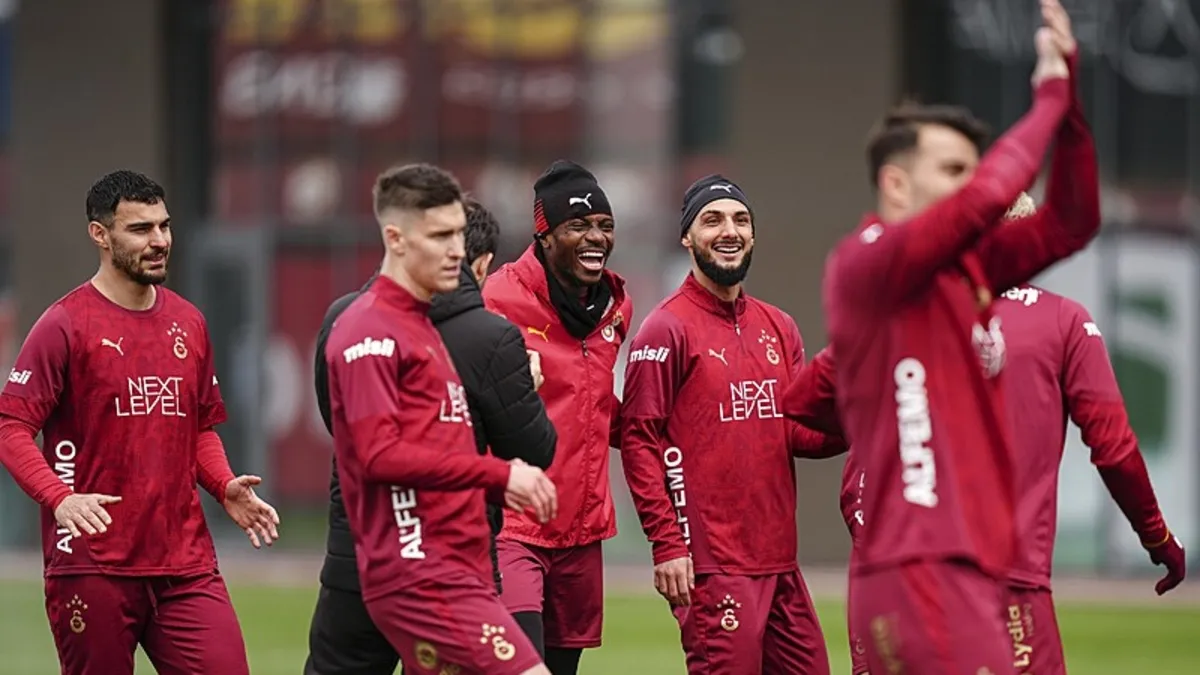 Galatasaray, Natura Dünyası Gençlerbirliği maçı kamp kadrosunu açıkladı. Victor Osimhen...