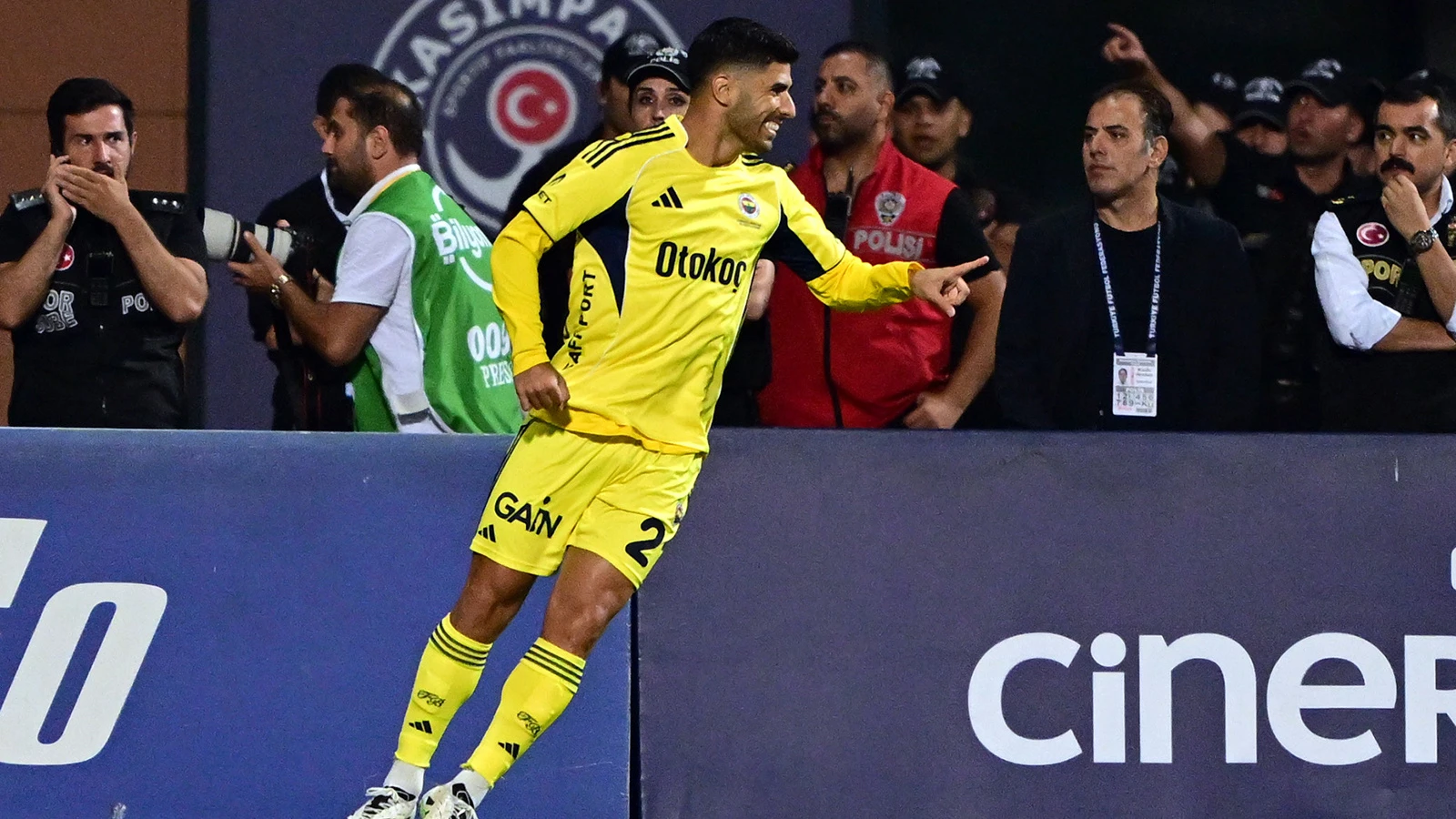 Marco Asensio, Fenerbahçe formasıyla siftah yaptı