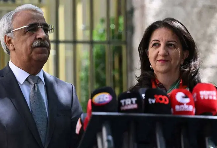 SON DAKİKA | DEM Parti heyeti İmralı'ya giti