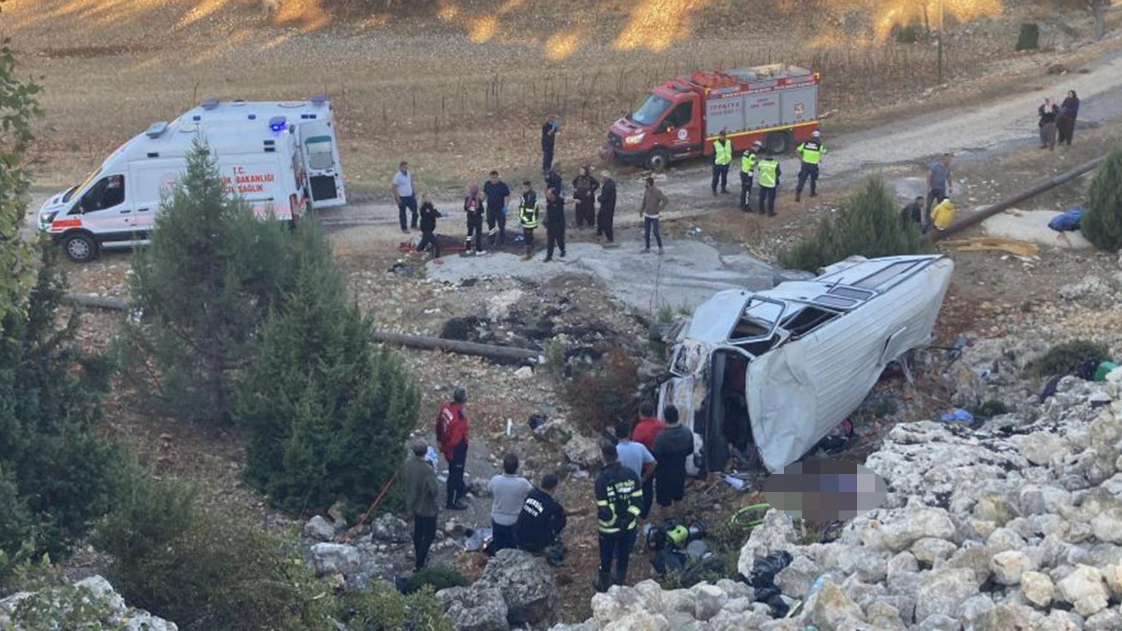 Mersin'de feci kaza! Çok sayıda ölü ve yaralı var