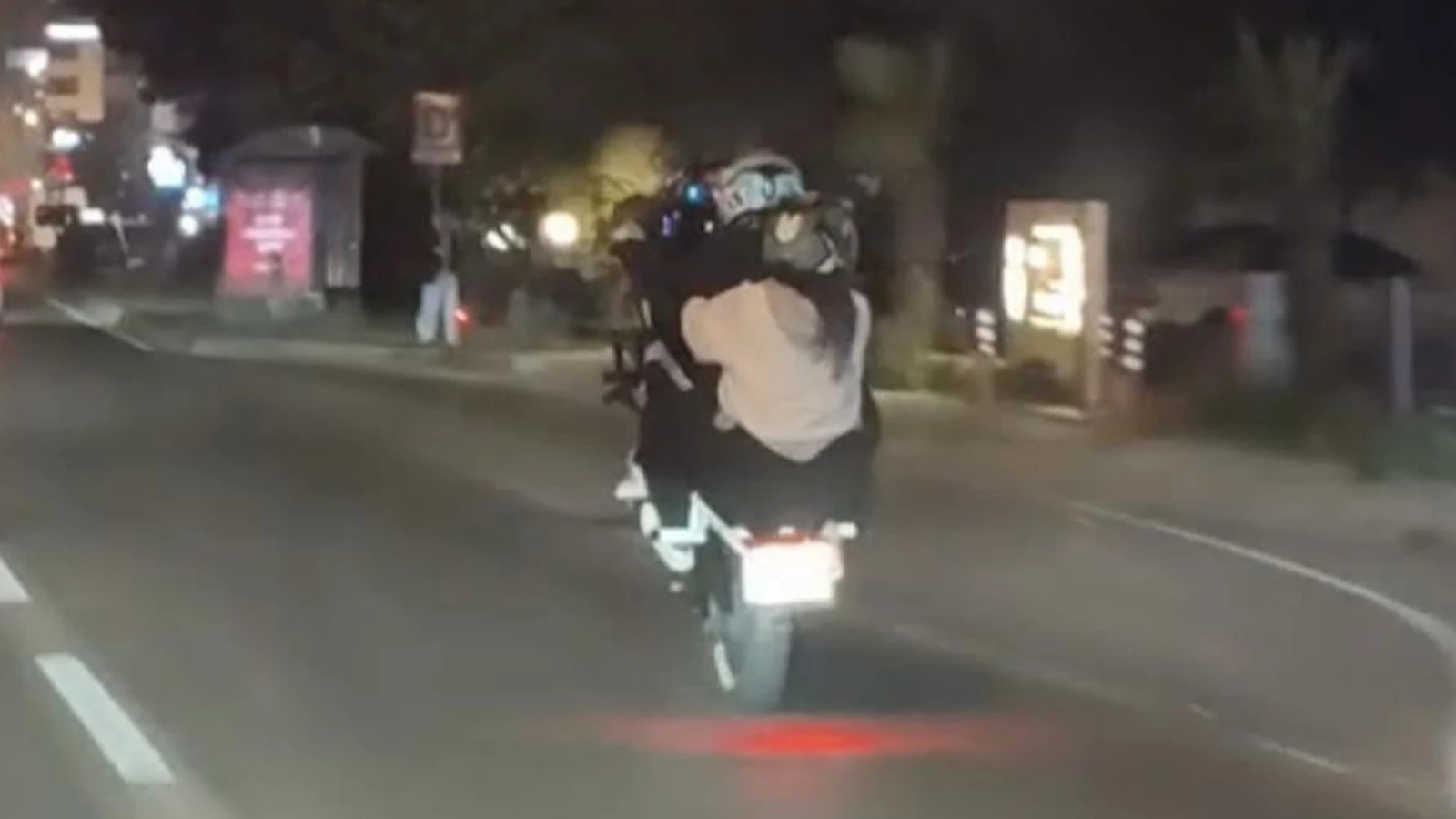 Trafik ihlali yapıp sosyal medyada paylaştı, cezayı yedi!