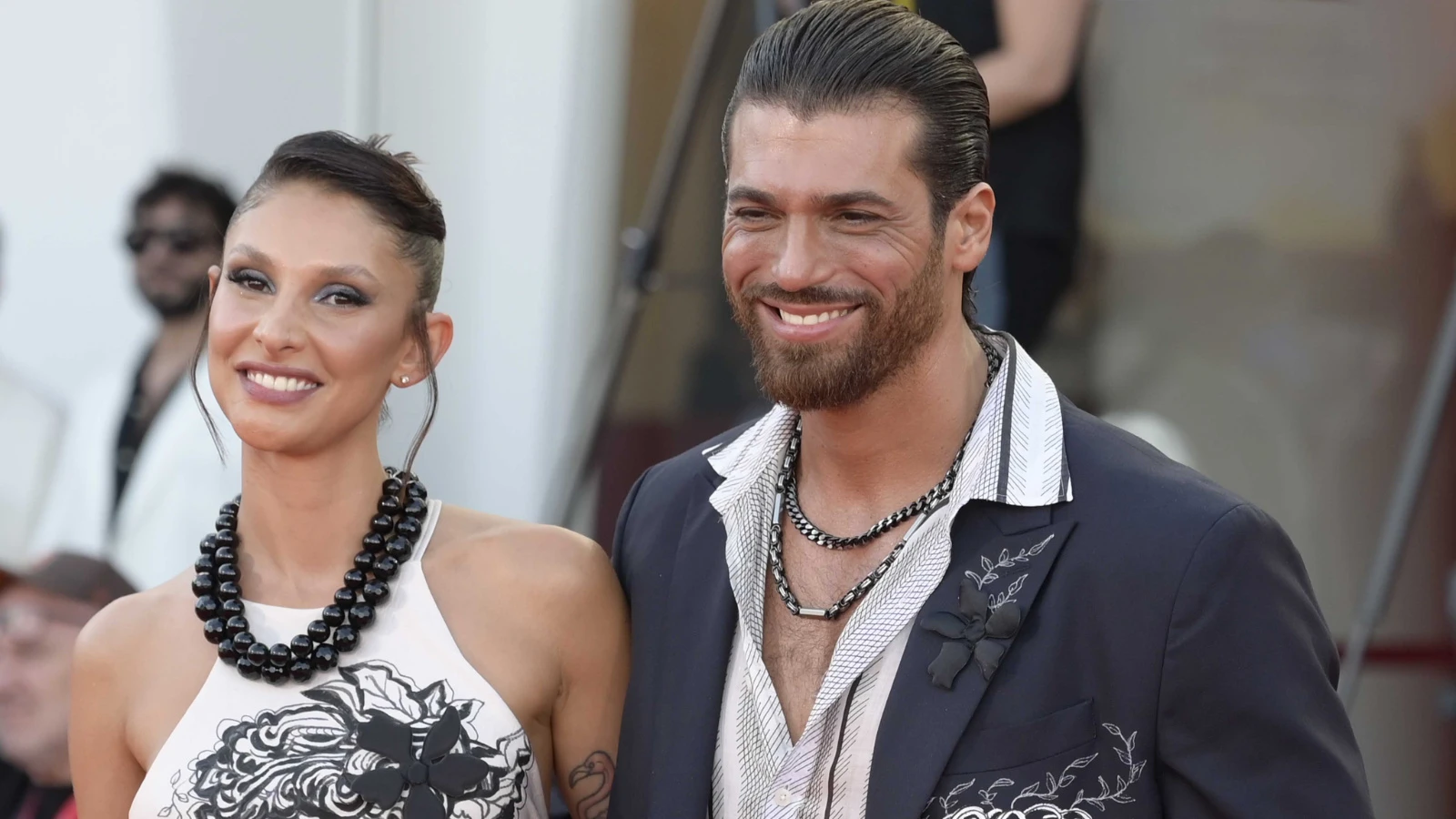 Can Yaman ile Sara Bluma ayrıldı: "Şimdi gerçek aşkı arıyorum"