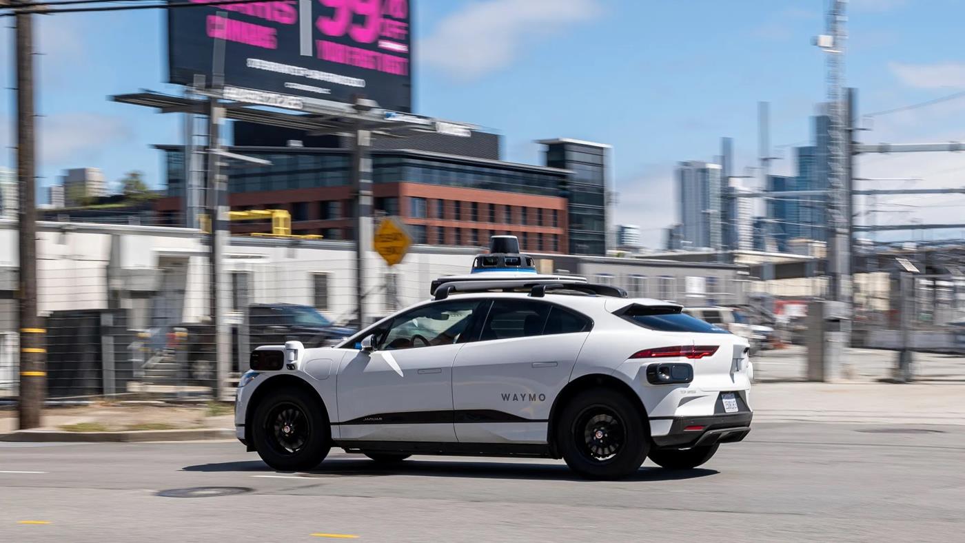 Waymo’nun sürücüsüz taksileri Londra’ya geliyor
