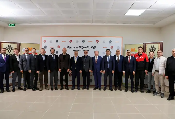 Niğde'de yerli patates ve barbunyanın ilk alımı yapıldı