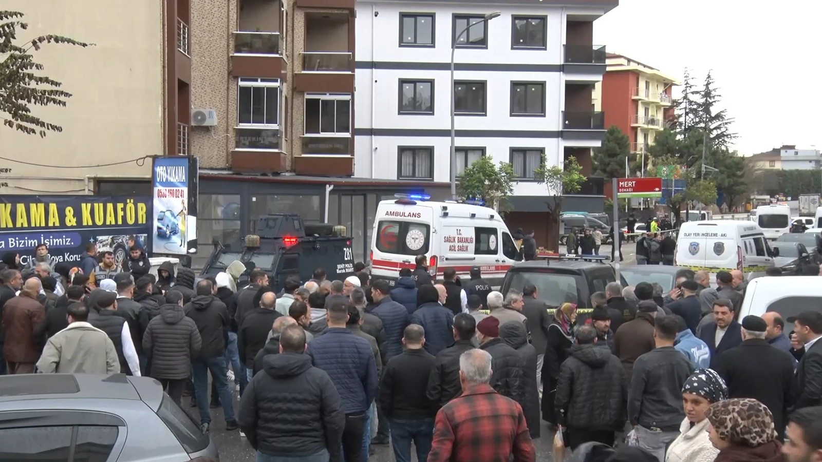 Çekmeköy'de polisin şehit olmasına ilişkin 5 zanlı gözaltında