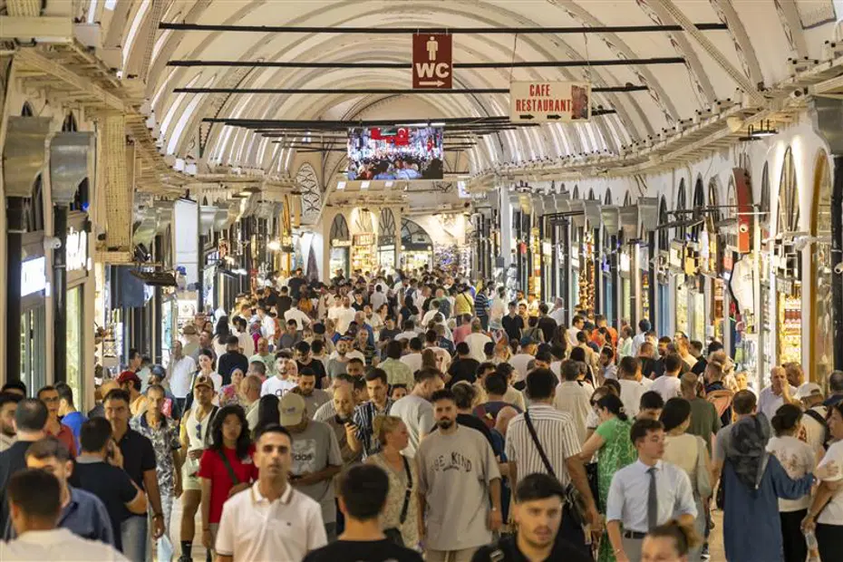 Kapalıçarşı'da büyük operasyon: Çok sayıda gözaltı var