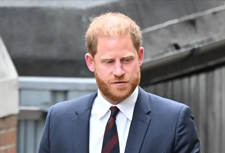 Prens Harry ile Prens Andrew arasında yumruklu kavga iddiası