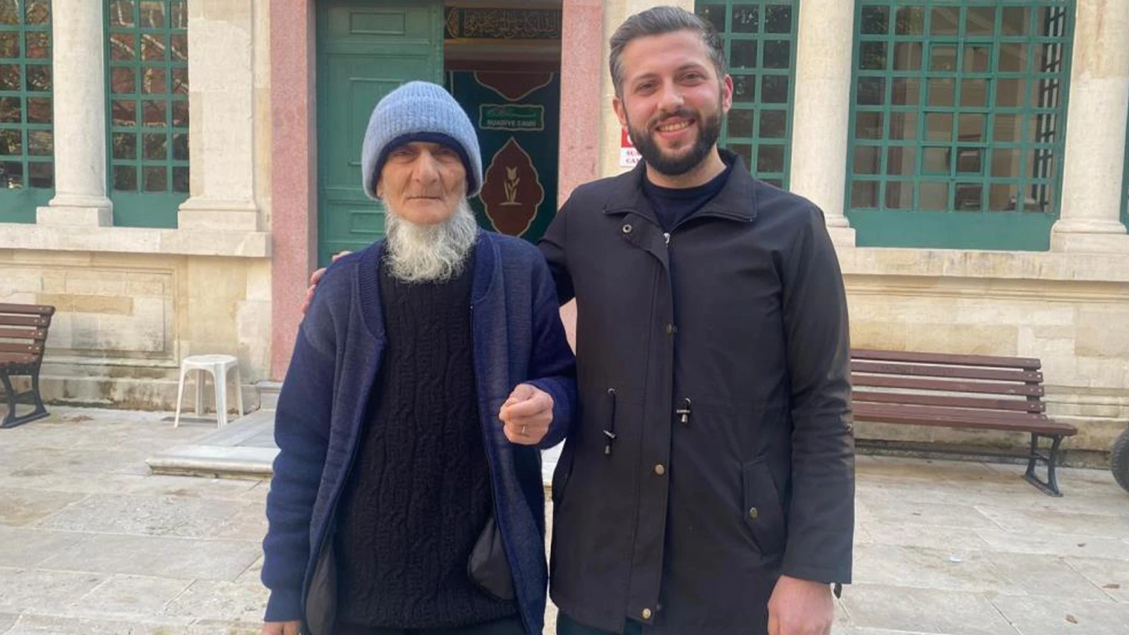 Hayatı sokaklarda geçti, 85 yaşında ev sahibi oldu!