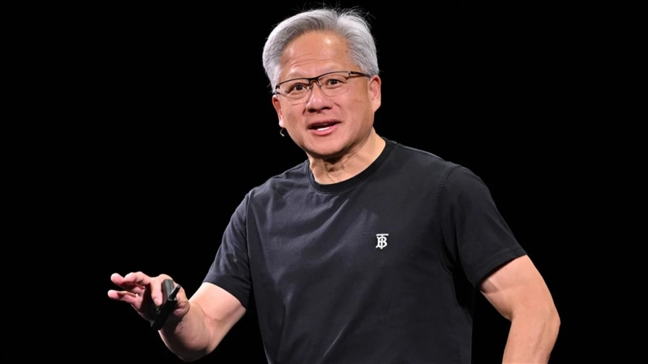 Nvidia CEO’su Huang: Çin yapay zeka yarışını kazanacak