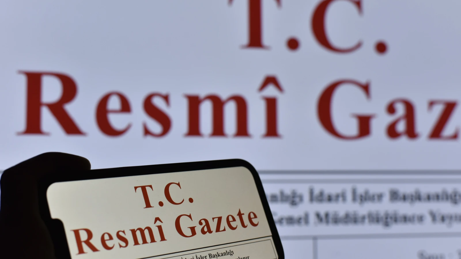En düşük emekli aylığını 20 bin liraya çıkaran karar Resmi Gazete'de