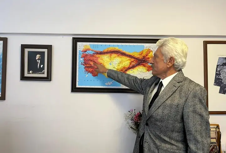 Uzman isim açıkladı: Beşik gibi sallanan Sındırgı'da gizli etken!