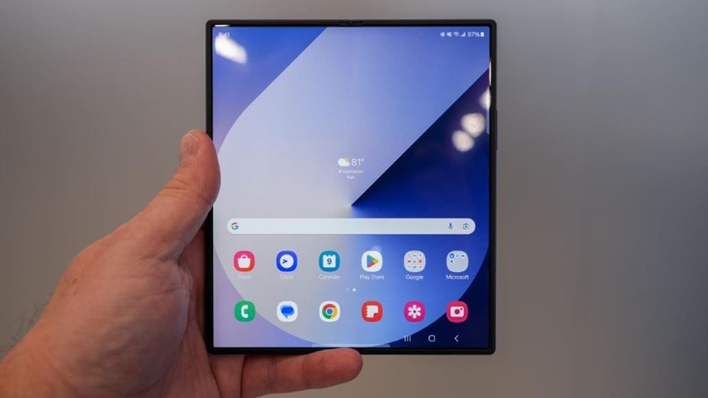Samsung, Pixel Fold’un bazı önemli özelliklerini kendi modellerine getiriyor