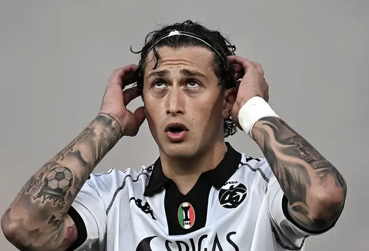 Beşiktaş, Salvatore Esposito için Spezia'ya transfer teklifi yapacak