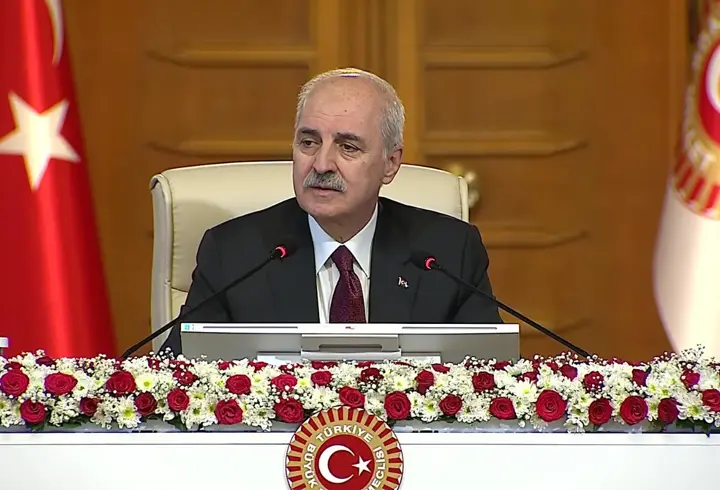 Numan Kurtulmuş komisyona yeni katılan üyeleri açıkladı