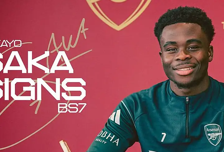 Arsenal, Bukayo Saka ile 5 yıllık imzayı attı