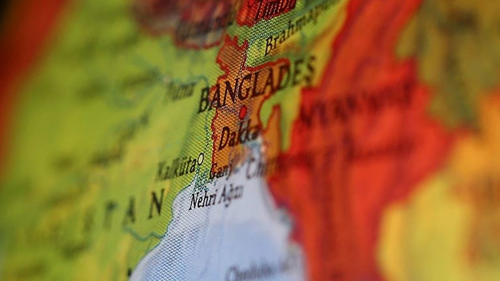 Bangladeş’te havaalanında yangın: Tüm uçuşlar askıya alındı