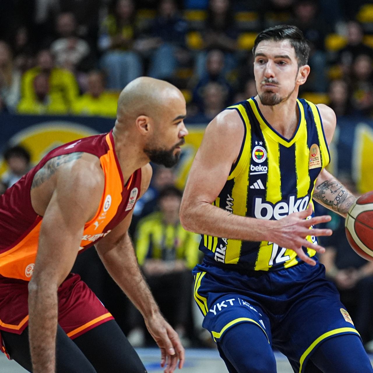 Nefes kesen derbide zafer Fenerbahçe Beko'nun!
