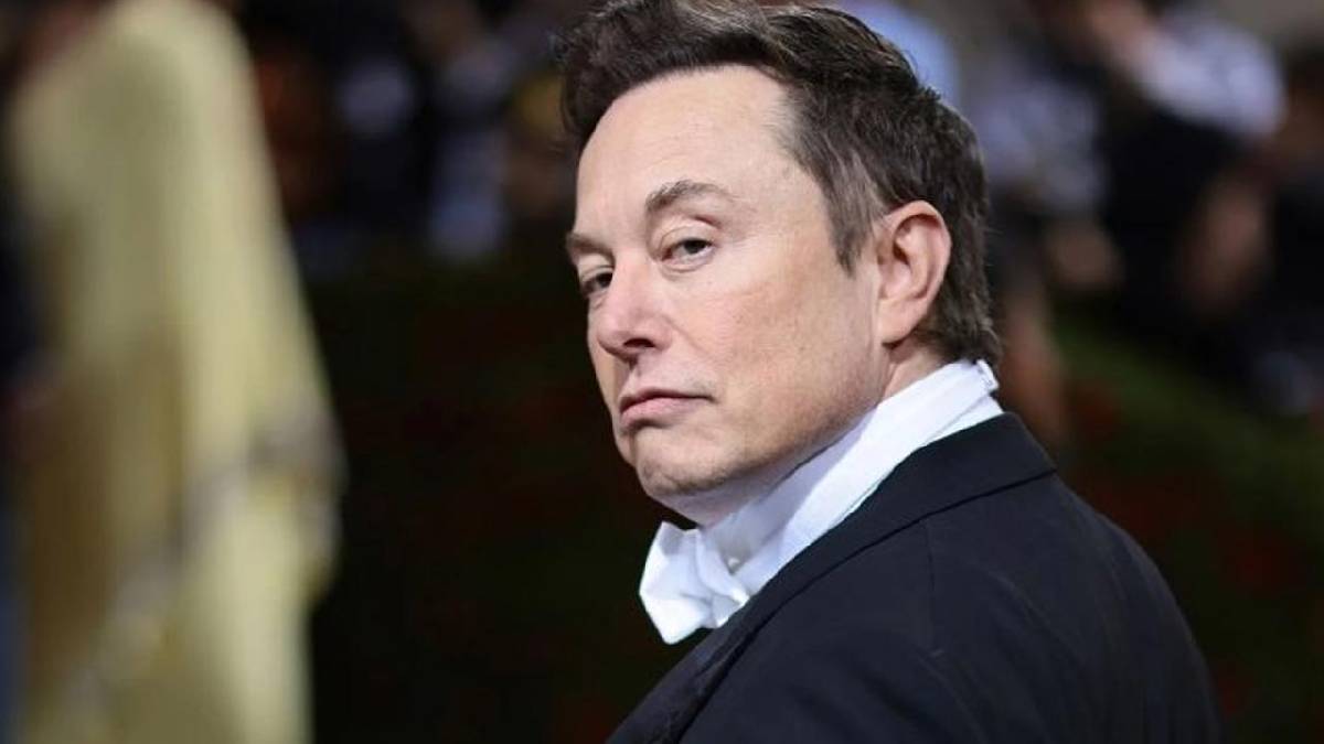 Elon Musk: Ukrayna'nın Kullandığı Askeri Uydu Sistemini ABD Kontrol Ediyor
