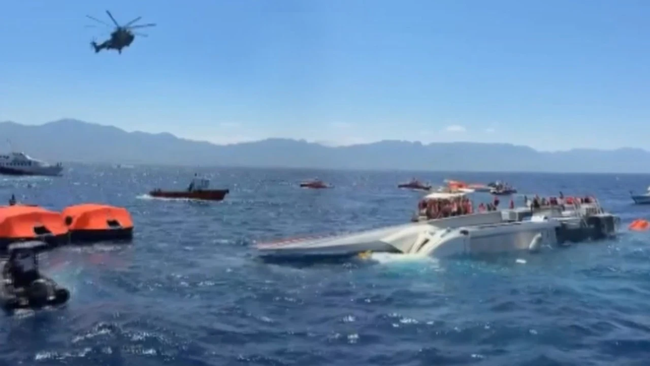 Son dakika... KKTC açıklarında yolcu gemisi battı: 6 kişi hayatını kaybetti