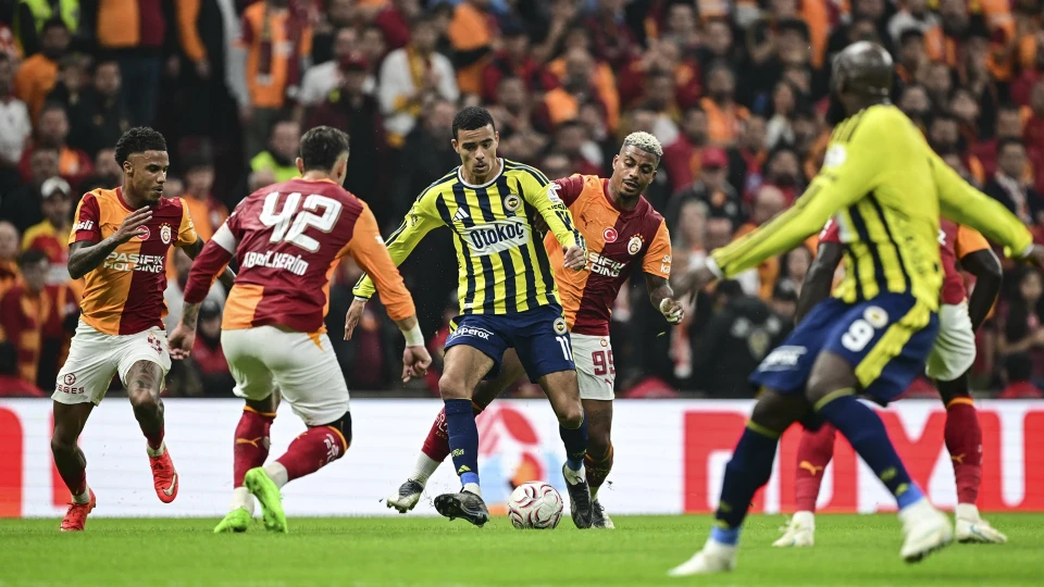 Fenerbahçe Derbi İstatistiklerinde Dibi Gördü