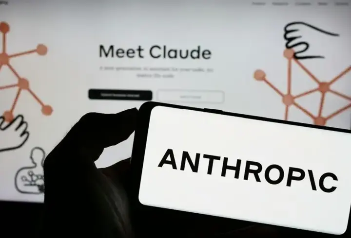 Claude sohbetlerinde reklam olmayacak