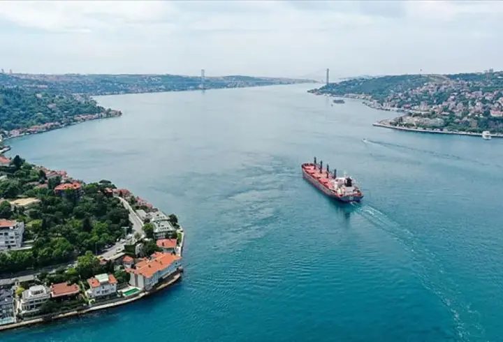 Türk boğazlarındaki gemi hareketliliği 84 bin 640'a ulaştı