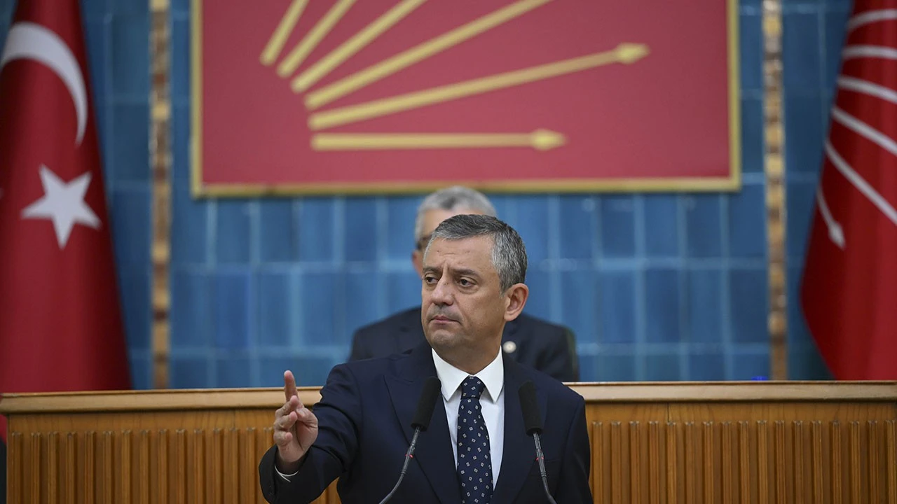 CHP Genel Başkanı Özgür Özel: Emekliye gerçekçi zam, asgari ücrete ara artış şart