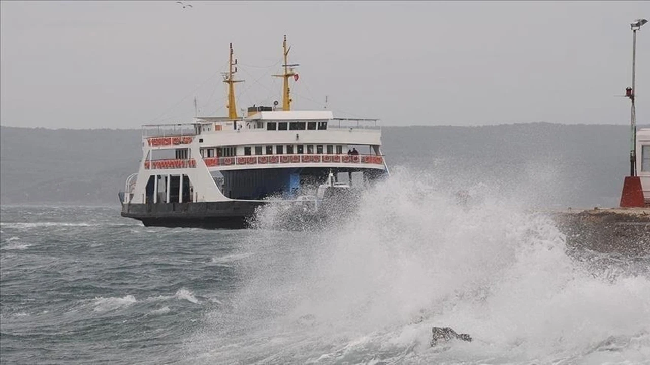 İstanbul'da bazı vapur seferleri iptal edildi