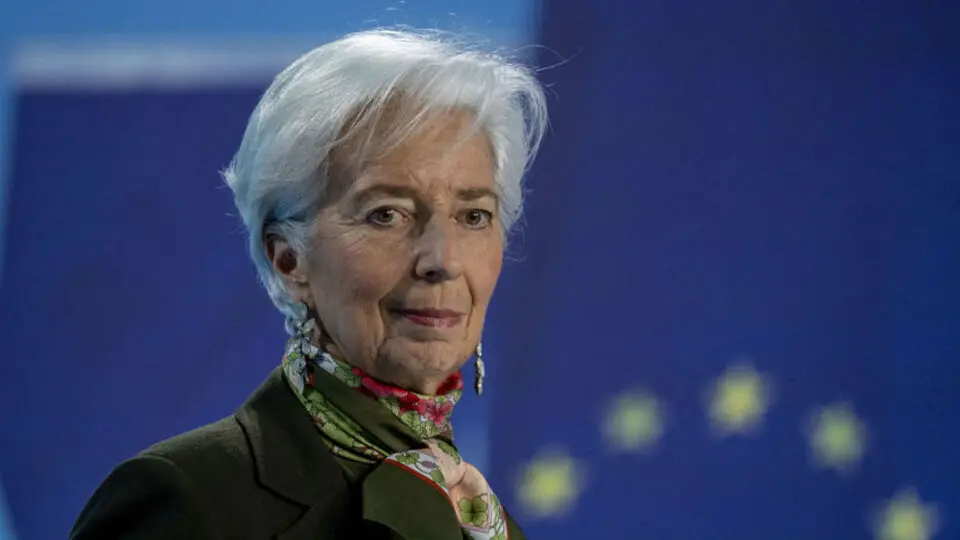 Avrupa Merkez Bankası'ndan büyümede risk tahmini