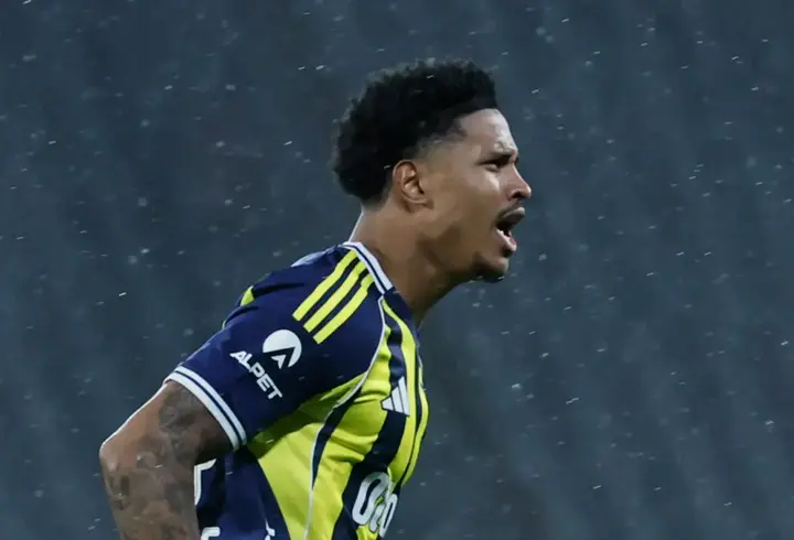 Jayden Oosterwolde, Fenerbahçe formasıyla 100. maçına hazırlanıyor