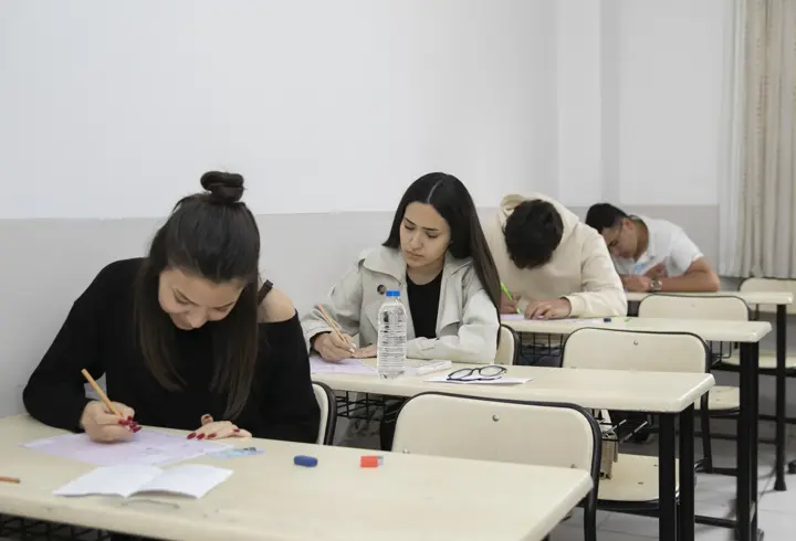 Büyükşehir öğrencilerin YKS tercih döneminde de yanında 