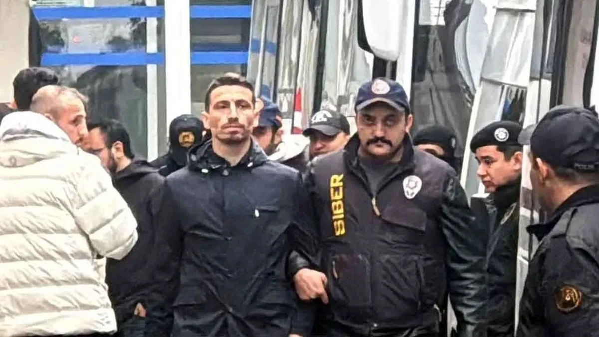 Mert Hakan'ın 200 milyonluk bahis ağı! Kuponlarda İsmail Yüksek detayı...
