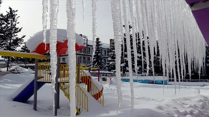 Bazı illerde soğuk hava etkili oluyor