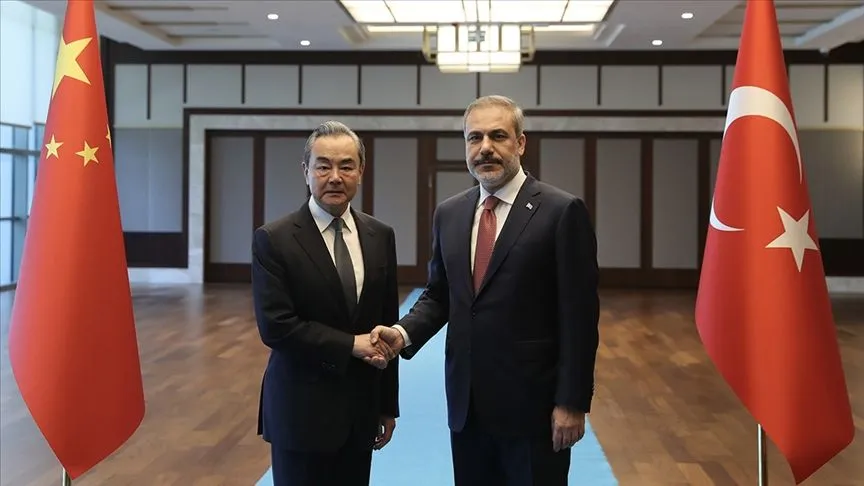 Bakan Fidan, Çinli mevkidaşı Vang ile telefonda görüştü