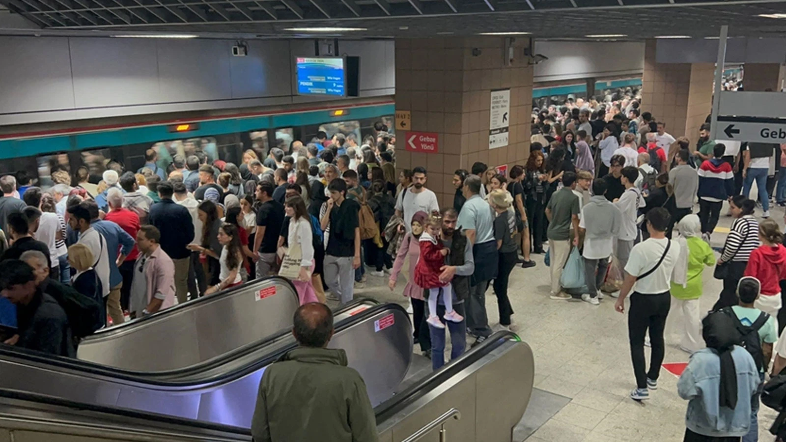 Uraloğlu: Bayramda toplam 276 bin 102 kişi trenlerle seyahat etti