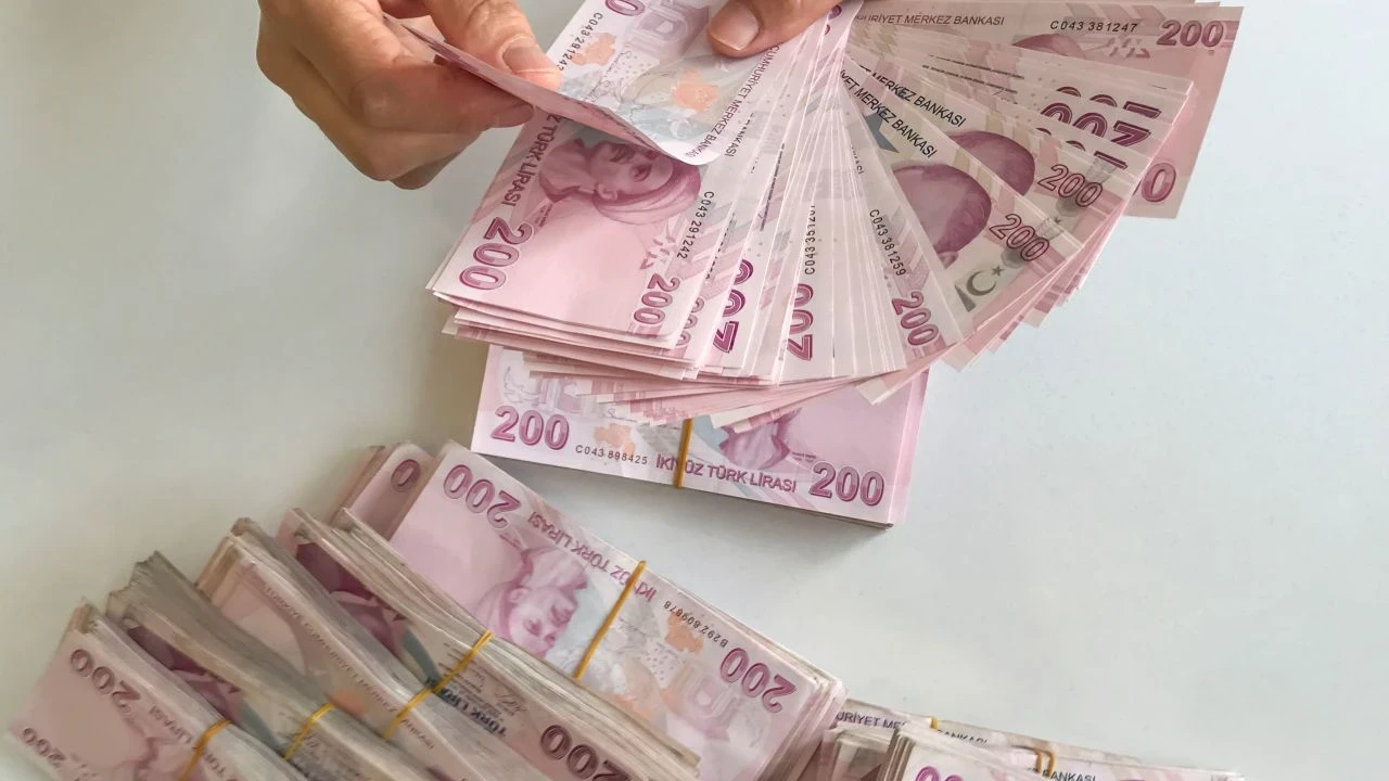 Nefes Kredisi iki katına çıkarıldı, ilk 6 ay ödeme yok