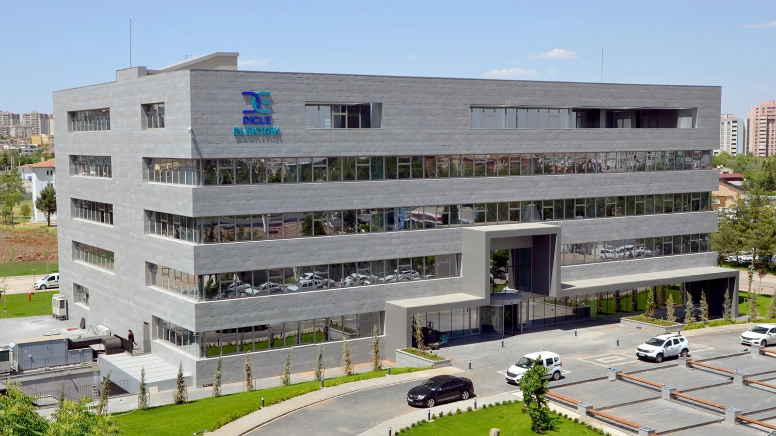 Dicle Elektrik'ten izinsiz GES kurulumlarına karşı uyarı