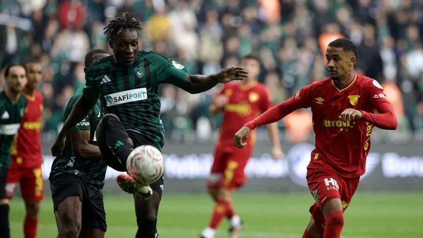 Göztepe, Kocaelispor'u Deplasmanda Mağlup Etti