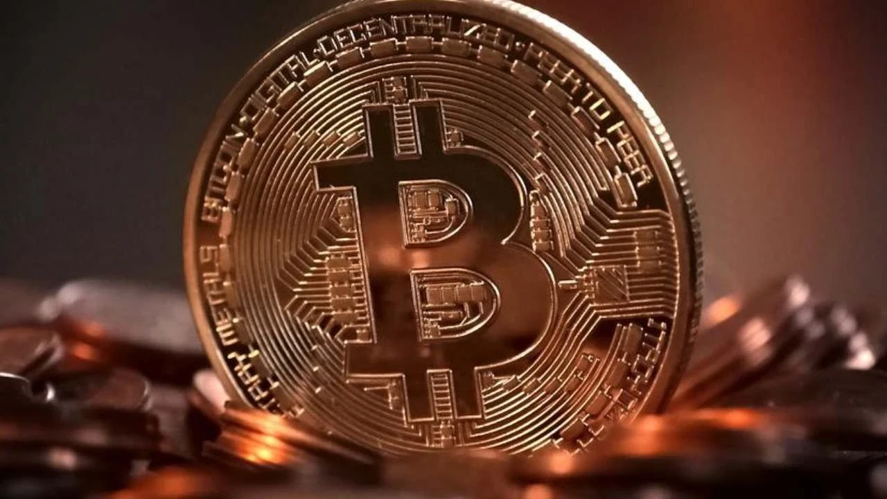 Bitcoin'de sert düşüş: Yılbaşından bu yana en düşük seviye
