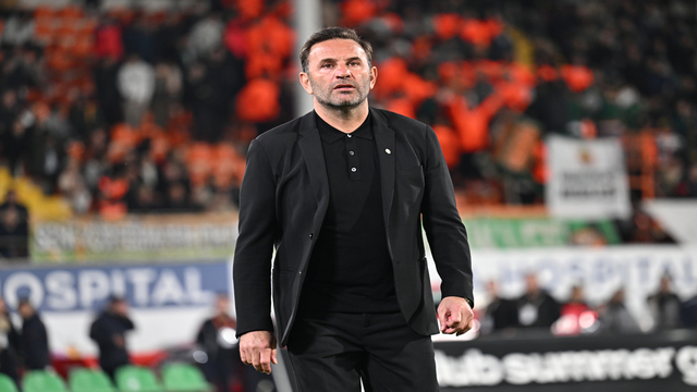 Okan Buruk'tan 100. galibiyet